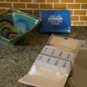 Great gift!!!! Encouraging pillboxes!